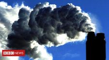 Climate change: Emissions target could cost UK £1tn, warns Hammond