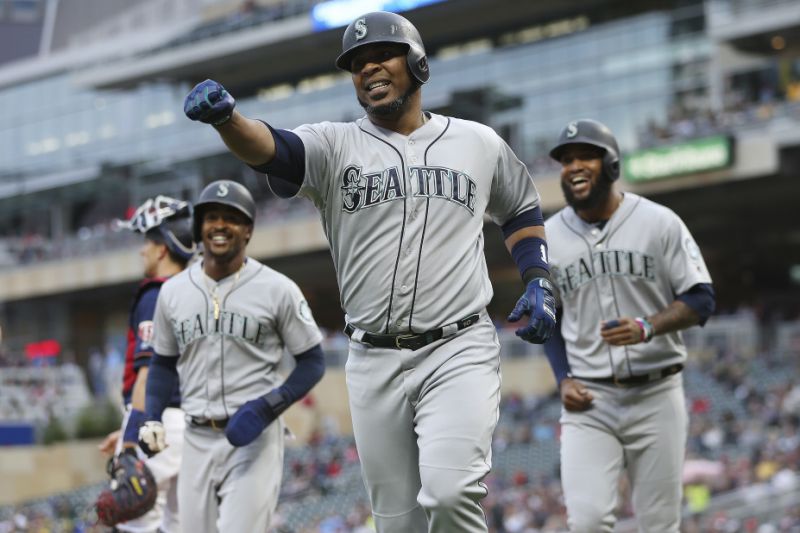 Yankees reportedly add a big bat by acquiring Edwin Encarnacion from the Seattle Mariners. (AP Photo/Stacy Bengs)