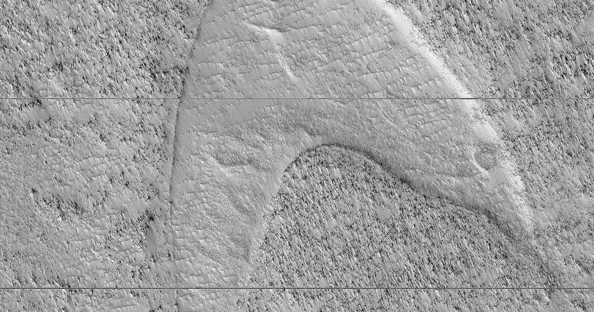 Latest shots from the Mars Reconnaissance Orbiter 