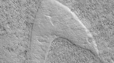 Star Trek’s Starfleet logo spotted on Mars (PHOTO) — RT World News