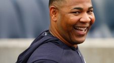 Yanks' Encarnacion excited by trade, 0-4 in debut
