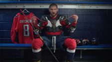 Alex Ovechkin is very impressed by CCM’s silly putty-esque technology in new commercial