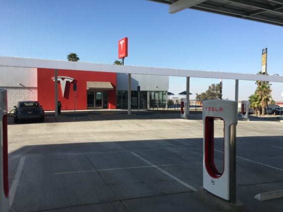 Tesla Kettleman City Supercharger - view of lounge from charger stall