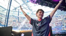 Kyle Giersdorf: teenager becomes Fortnite's first-ever solo world champion