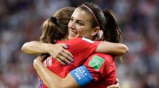 USWNT takes down England to advance to third consecutive final