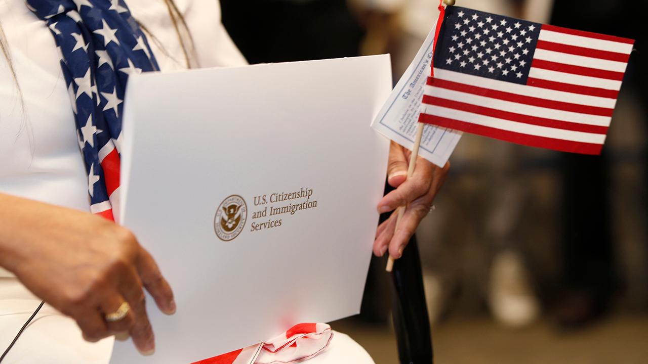 California leads nation -- by far -- in naturalized citizens, data show