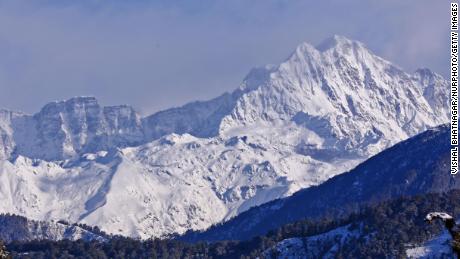 Five bodies spotted in search for missing Himalayas climbers