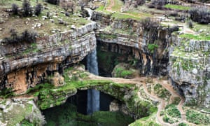 Baatara gorge waterfall