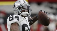 We’re still trying to come up with a helmet solution for Antonio Brown – ProFootballTalk