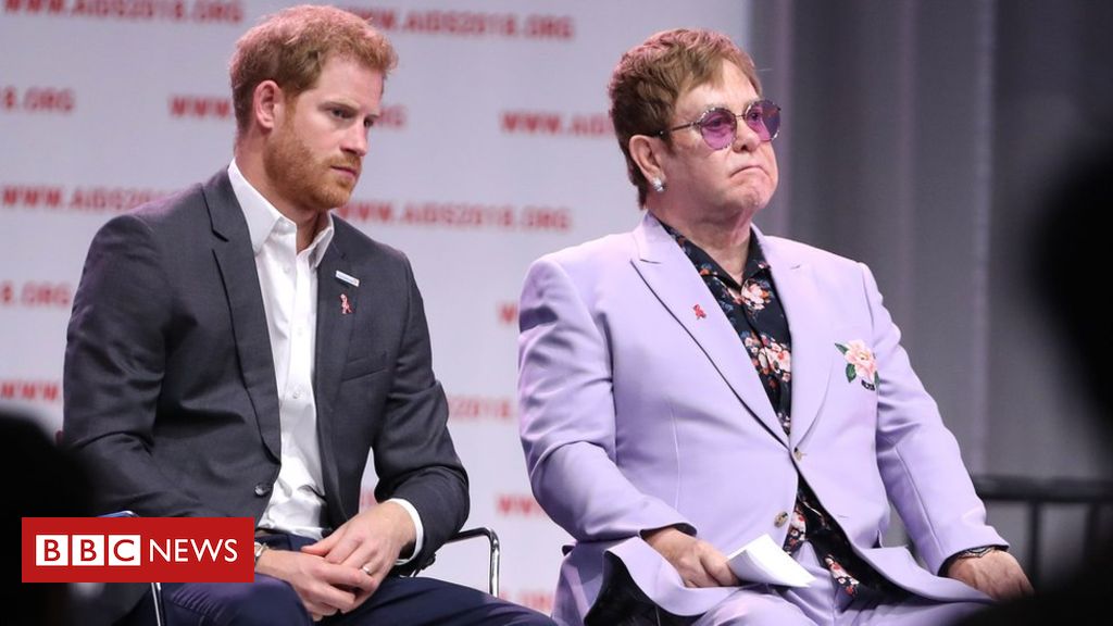 Elton John defends Harry and Meghan's use of private jets