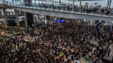 Hong Kong Protesters Descend on Airport, With Plans to Stay for Days