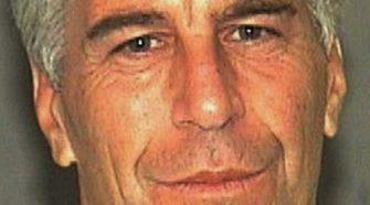 Jeffrey Epstein signed a new will 2 days before his suicide