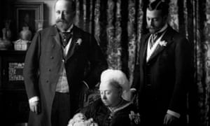 Queen Victoria’s grandson George (right) changed his surname to the Windsor during the first world war
