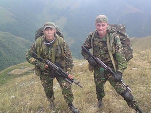 Dmitri Markelov (right), a contract soldier who later joined a private military company and was killed in Syria in 2017