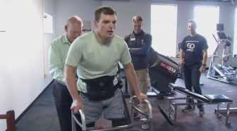 Man who was paralyzed is able to walk again thanks to technology