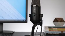 Blue Yeti X microphone adds real-time LED metering for streamers and podcasting