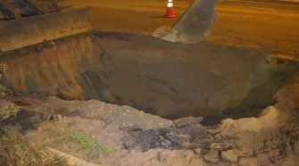 Water main break in Colorado Springs leaves gaping hole on Union