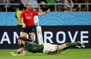 Rg Snyman of South Africa scores their sixth try.