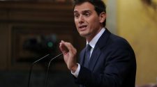 Spain's Ciudadanos proposes working with Socialists after elections to break deadlock