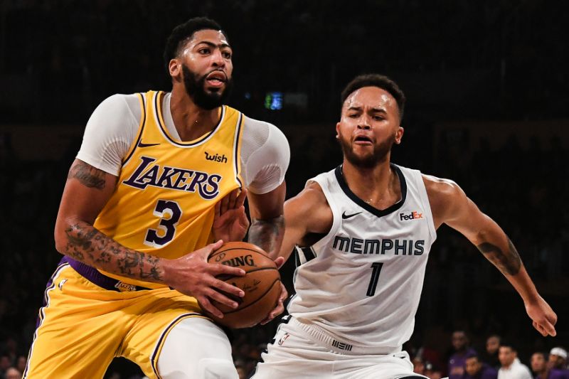 Anthony Davis had a huge night against the Grizzlies and set a Lakers record in the process. (Richard Mackson/Reuters)