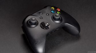 Apple starts selling Microsoft’s Xbox controller after adding support in latest software