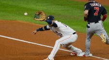 Astros Hold Narrow Lead vs. Nationals: Live Score and Updates