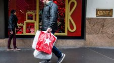 Retail trade group sees holiday sales rising 3.8% to 4.2% this year