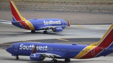 Southwest flight attendant alleges 2 pilots livestreamed video from inside plane bathroom