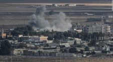 Syria 'ceasefire': Clashes continue despite US-brokered deal with Turkey