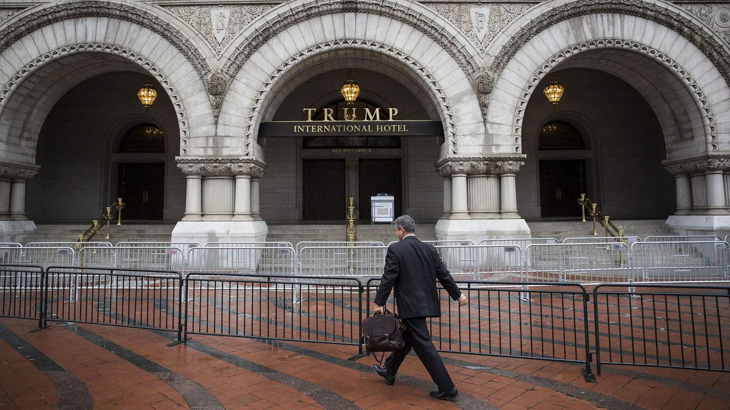 Trump Organization said to be considering sale of D.C. hotel lease