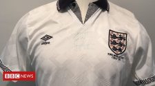 Gary Lineker's World Cup semi-final shirt sold for £2.5k