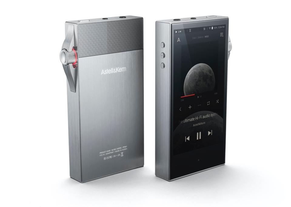 Astell&Kern SA700 in stainless steel front and back