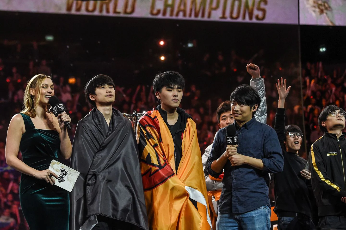 Family takes center stage at League of Legends Worlds for Doinb, Caps