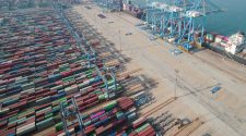 China to Cut Tariffs on Range of Goods Amid Push for Trade Deal