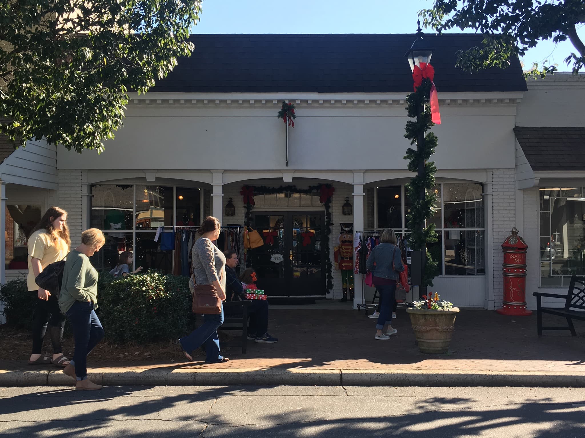 Perry businesses break records on Small Business Saturday