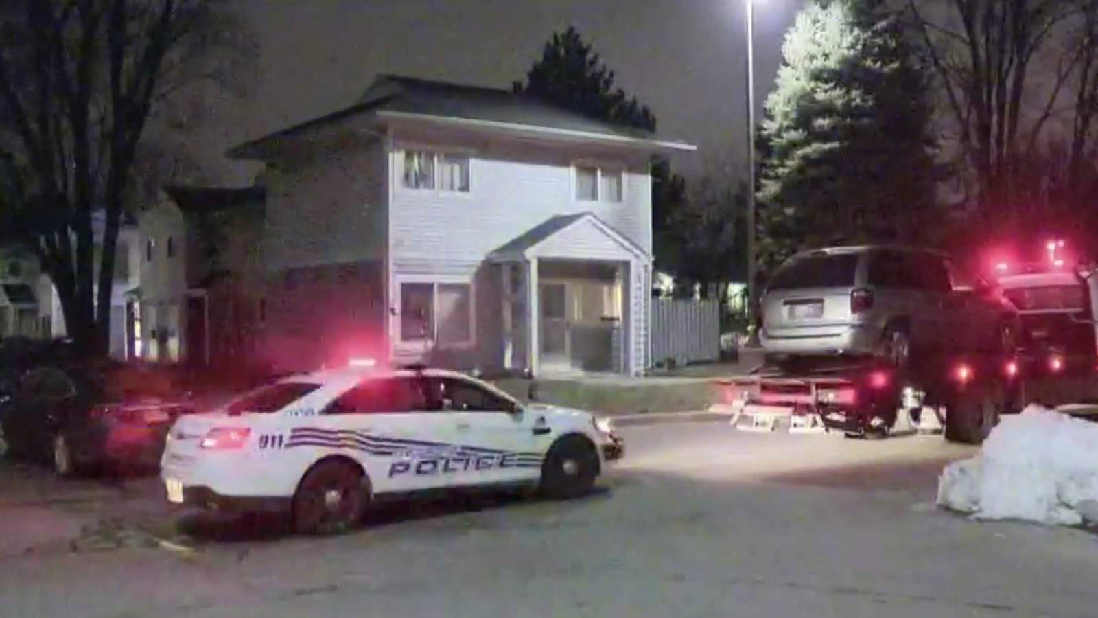 Woman shoots man trying to break into her Detroit apartment
