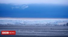 Antarctica's big new iceberg: Up close with B49