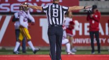 The+baseline+referee+calls+an+incomplete+pass+for+The+University+of+Utah+during+an+NCAA+Football+game+vs.+The+University+of+Southern+California+at+Rice+Eccles+Stadium+in+Salt+Lake+City%2C+Utah+on+Saturday%2C+Oct.+20%2C+2018.+%28Photo+by+Kiffer+Creveling+%7C+The+Daily+Utah+Chronicle%29