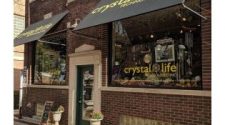 Geneva retailer Crystal Life Technology up for sale