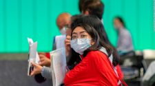 Wuhan coronavirus: China death toll overtakes SARS