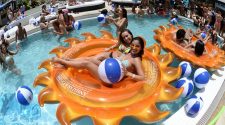 PHOTOS: Coronavirus shuts down Miami beaches for spring break