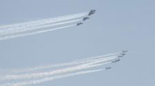 Blue Angels, Thunderbirds Perform Soaring Salute For Health Care Workers Across Philadelphia Region – CBS Philly