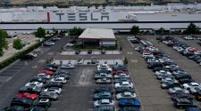 Musk Tells Tesla Employees Breaking Even in 2Q Will be Tight – NBC Bay Area