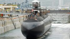 Navy Rushes ‘Unprecedented’ 1,600 Reservists To Shipyards As COVID Guts Workforce « Breaking Defense