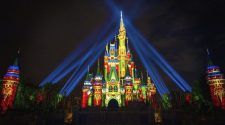 BREAKING: Cinderella Castle Holiday Dream Lights Will Not Be Hung in 2020, Rotating Projections Replace Signature Magic Kingdom Offering