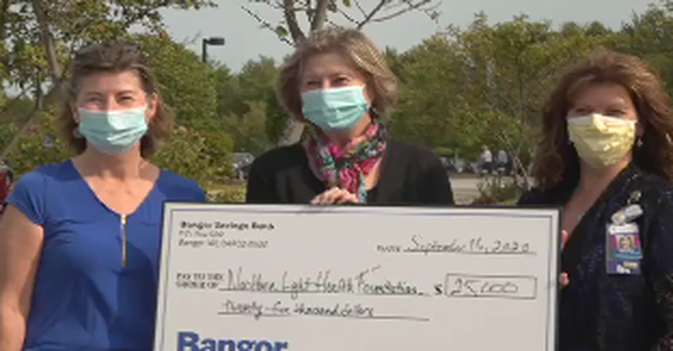 Bangor Savings Bank donates for new cancer care technology