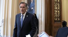 Romney backs vote on Supreme Court nominee, clearing way for Trump