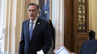 Romney backs vote on Supreme Court nominee, clearing way for Trump