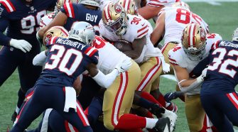 49ers break Patriots' 32-game home streak without allowing first-drive TD