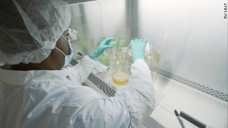 &#39;We can do this better,&#39; say doctors critical of administration&#39;s Covid-19 antibody treatment rollout 